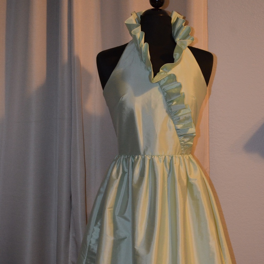 Anna Elyse Stacey Ruffle Halter Cocktail Dress 8